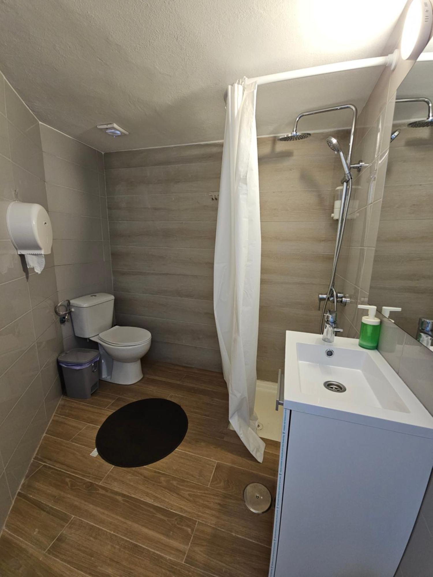 Fuerteventura Beach Vacations And Blue Mango Surf&Fitness Center At Charco Puerto del Rosario  Room photo