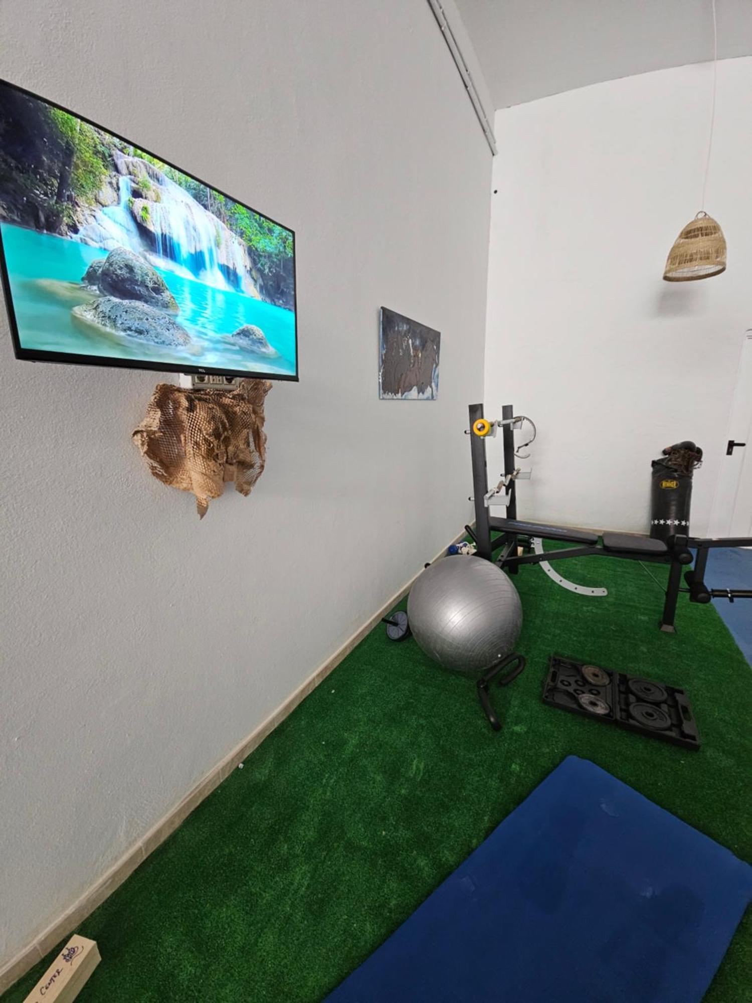 Fuerteventura Beach Vacations And Blue Mango Surf&Fitness Center At Charco Puerto del Rosario  Room photo